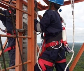 Proses Pemasangan Penangkal Petir