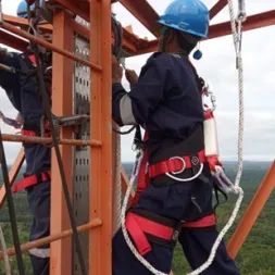 Proses Pemasangan Penangkal Petir